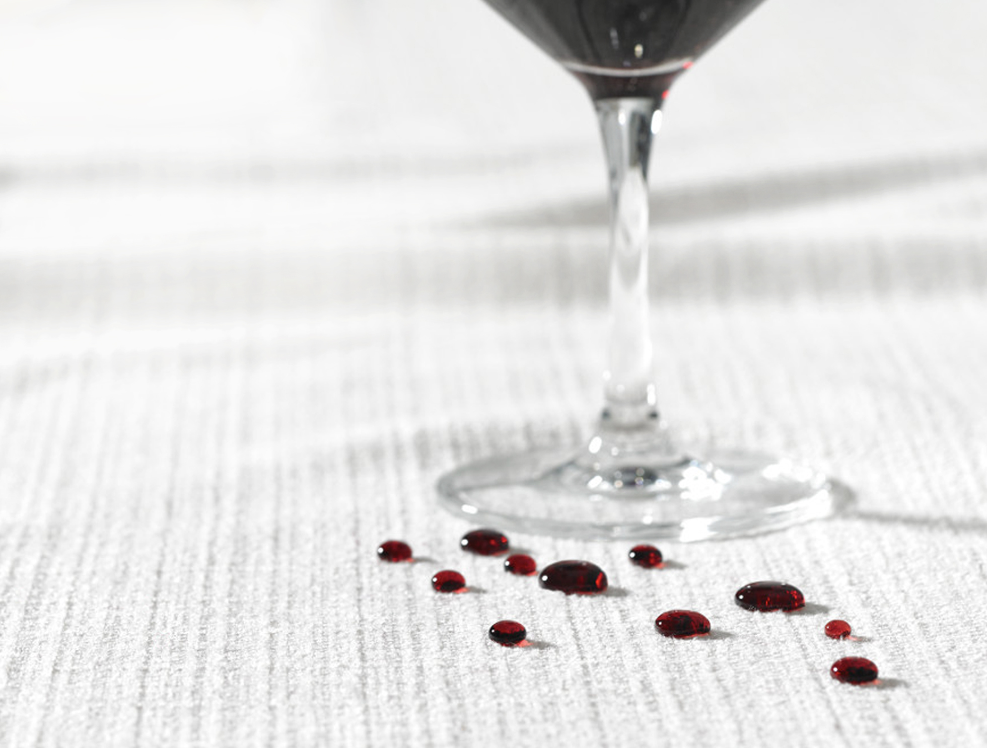 Area rug protected with Fiber Protector by Mafi