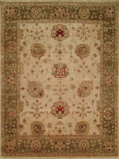 Traditional Ivory/White Wool Area Rug: Regal Old Urban 1815914: Ivory/Green (Hand-Knotted Area Rug)